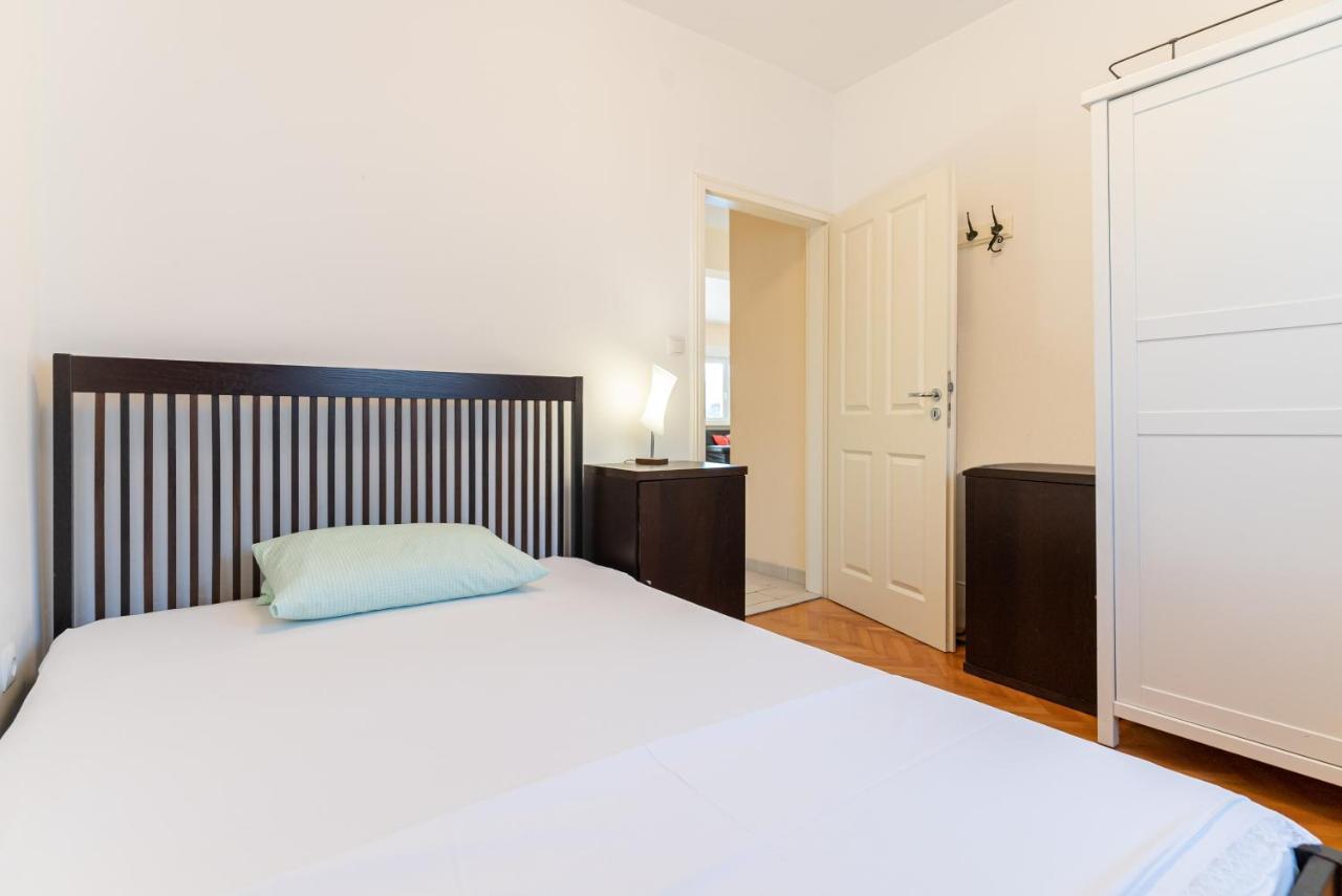 Apartment Luno Kaštela エクステリア 写真