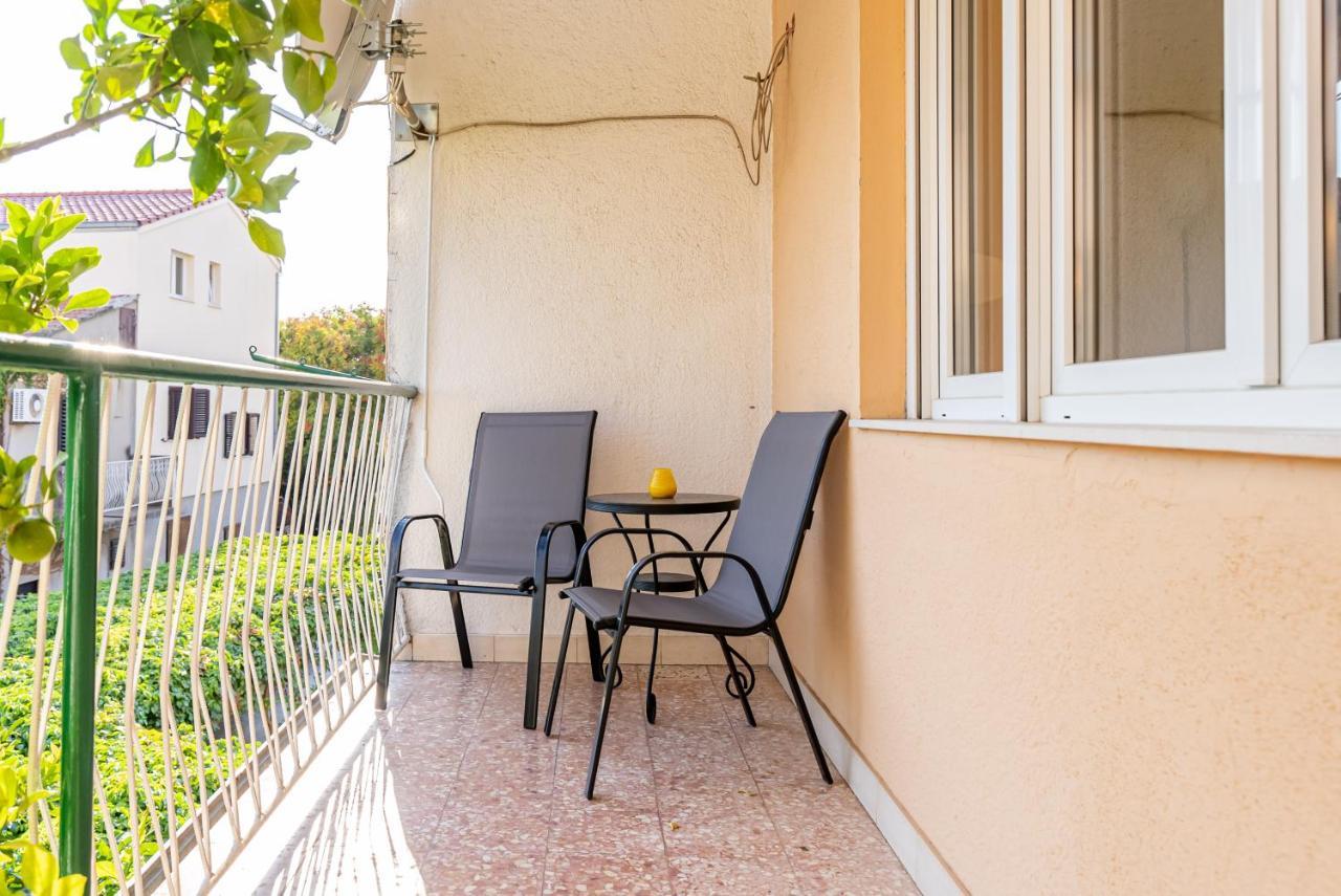 Apartment Luno Kaštela エクステリア 写真