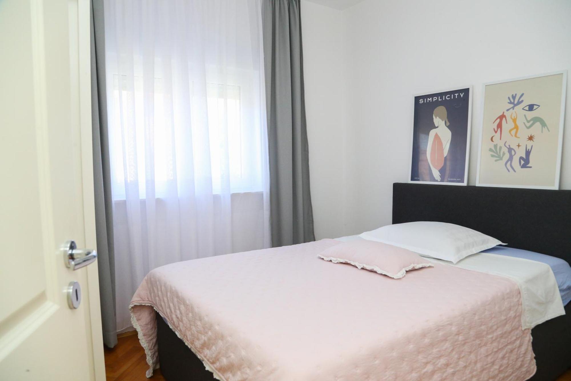 Apartment Luno Kaštela エクステリア 写真