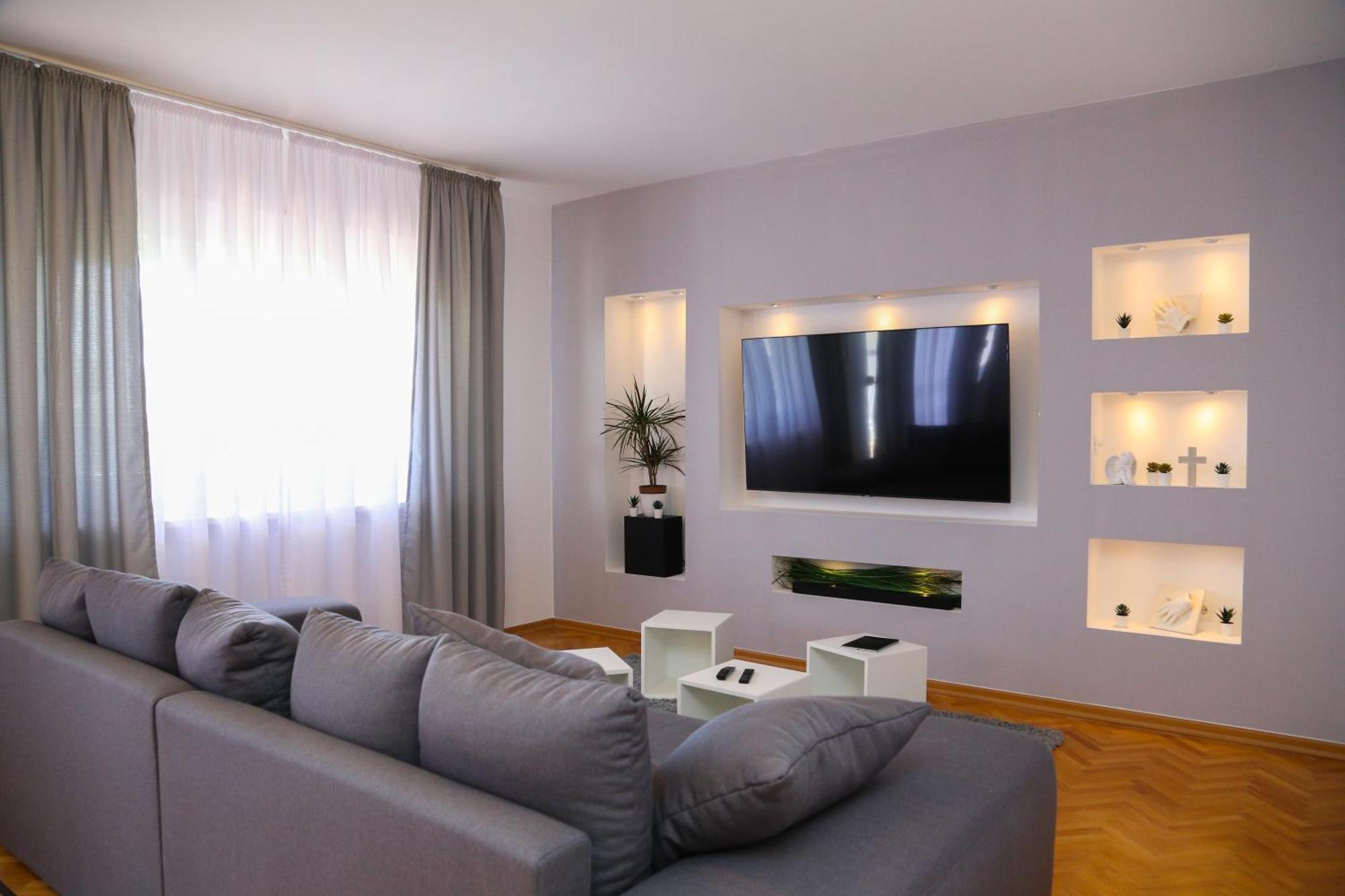 Apartment Luno Kaštela エクステリア 写真
