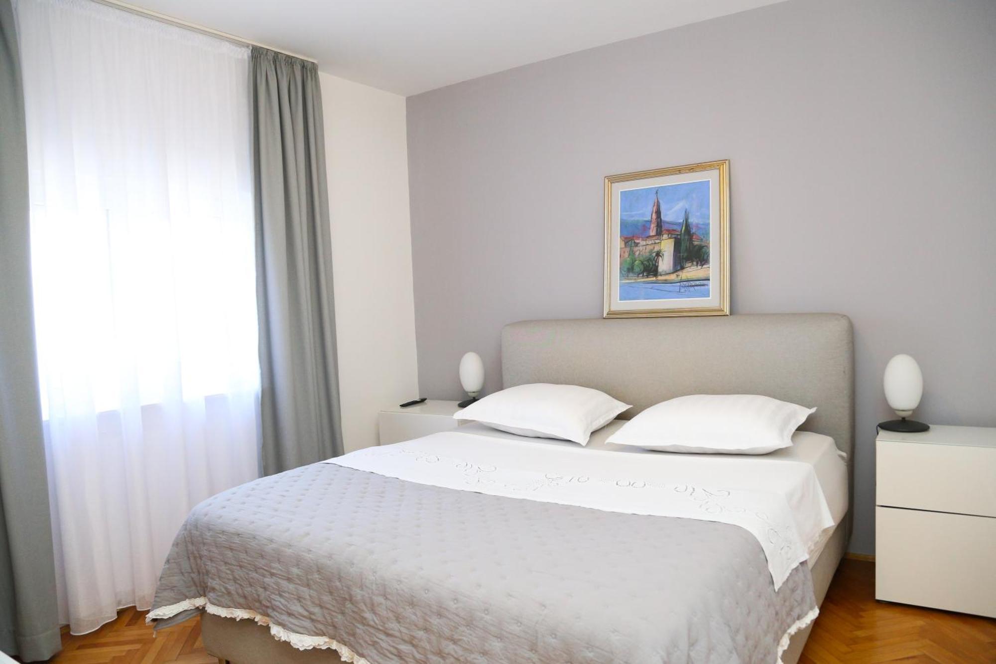 Apartment Luno Kaštela エクステリア 写真