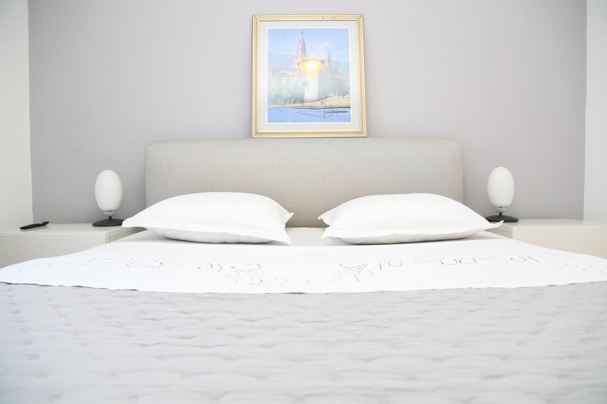 Apartment Luno Kaštela エクステリア 写真